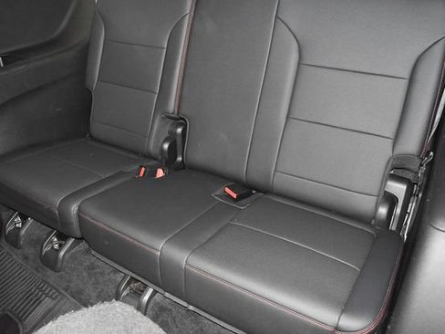 Used 2024 Chevrolet Traverse RS w/ LPO, Floor Liner Package AWD/4WD image 20