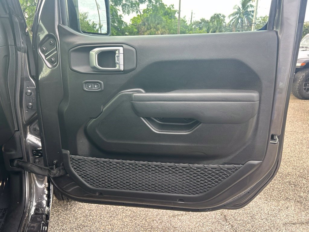 Used 2026 Jeep Gladiator Sport AWD/4WD image 26
