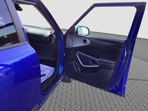 Used 2022 Kia Soul X-Line image 17