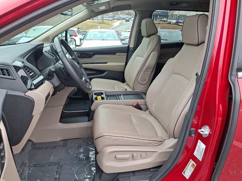 Used 2022 Honda Odyssey Elite image 13