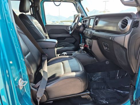Used 2019 Jeep Wrangler Unlimited Rubicon AWD/4WD image 30