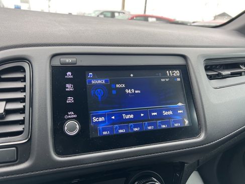 Certified 2022 Honda HR-V Sport image 12