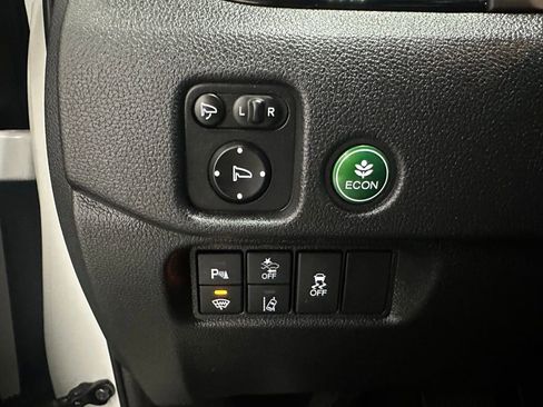 Used 2023 Honda Passport Elite image 11