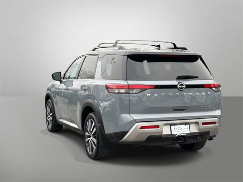 Certified 2022 Nissan Pathfinder Platinum w/ Cargo Package image 25