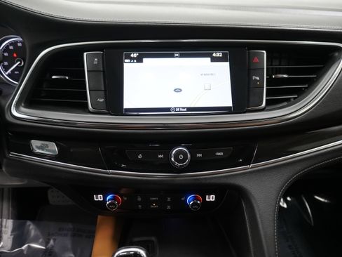 Used 2018 Buick Enclave Essence w/ Trailering Package image 20