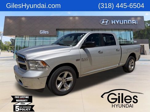 Used 2018 RAM 1500 Classic SLT RWD image 1