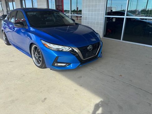 Used 2021 Nissan Sentra SR FWD image 8