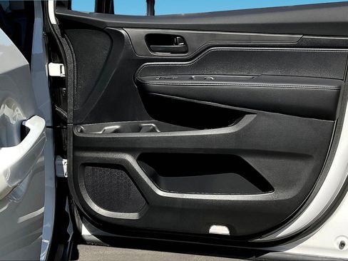 Used 2025 Honda Odyssey EX-L image 29