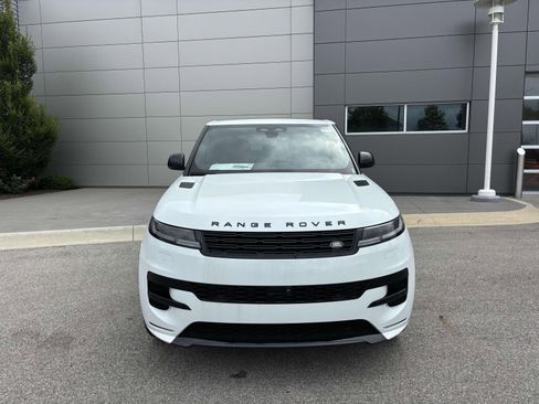 New 2025 Land Rover Range Rover Sport Dynamic SE AWD/4WD image 2