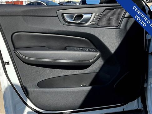 Used 2024 Volvo XC60 T8 Ultimate w/ Protection Package Premier image 23