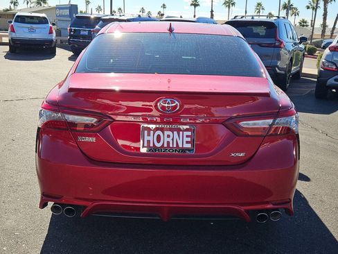 Used 2019 Toyota Camry XSE image 6