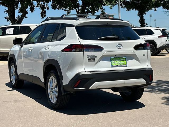 New 2026 Toyota Corolla Cross LE FWD image 3