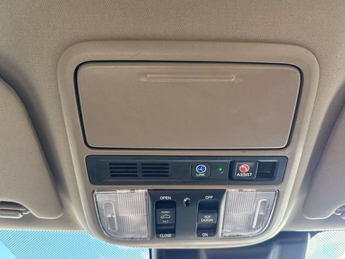 Used 2020 Honda Odyssey Touring image 25