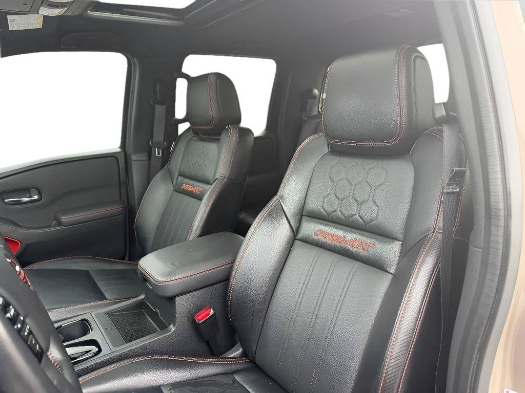 Used 2023 Nissan Frontier PRO-4X w/ Pro-4X Premium Package AWD/4WD image 12