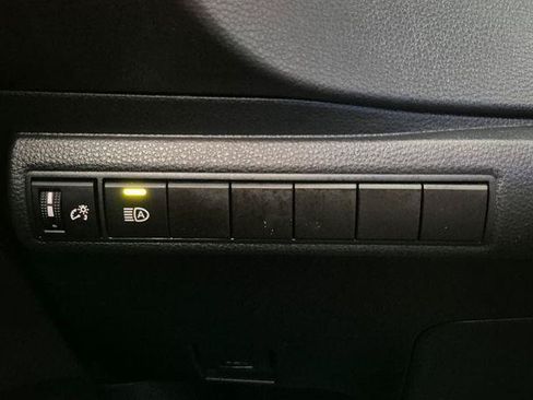 Certified 2024 Toyota Corolla LE FWD image 17