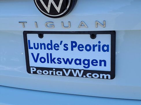 New 2025 Volkswagen Tiguan S image 9