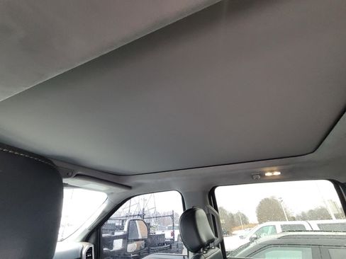 Used 2022 Ford F450 Limited w/ FX4 Off-Road Package image 10