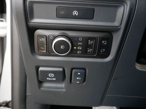 Used 2025 Ford F150 Raptor AWD/4WD image 26