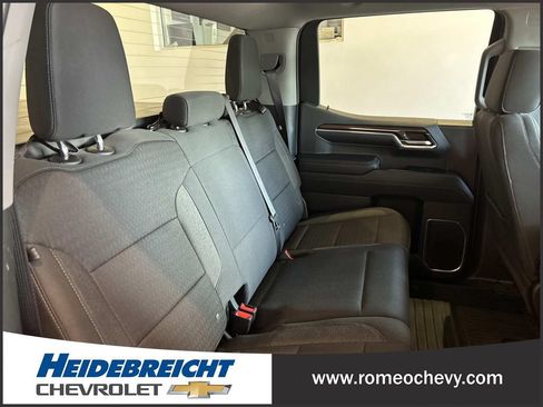 Used 2023 Chevrolet Silverado 1500 LT AWD/4WD image 32