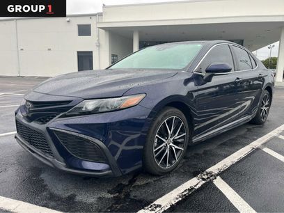 Used 2021 Toyota Camry SE w/ Convenience Package