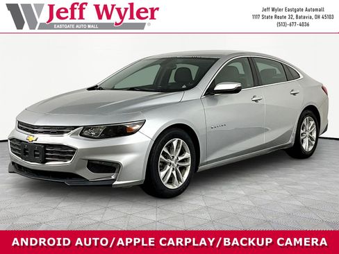 Used 2016 Chevrolet Malibu LT FWD image 1