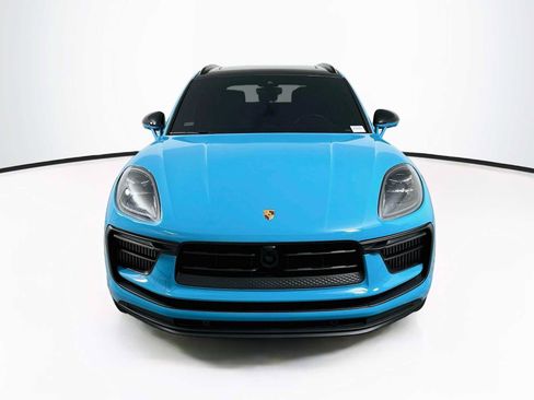 Certified 2023 Porsche Macan S w/ Premium Package Plus AWD/4WD image 6