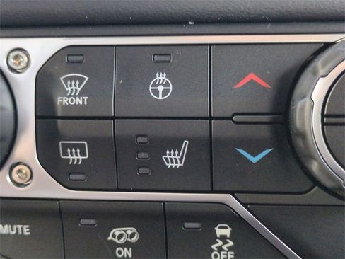 New 2025 Jeep Wrangler Unlimited Rubicon 392 image 23