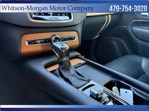 Used 2021 Volvo XC90 T6 Momentum AWD/4WD image 30