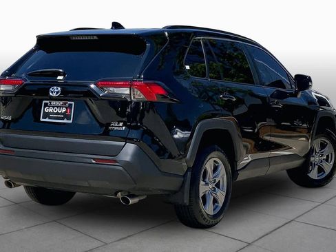 Used 2024 Toyota RAV4 XLE w/ Convenience Package AWD/4WD image 13