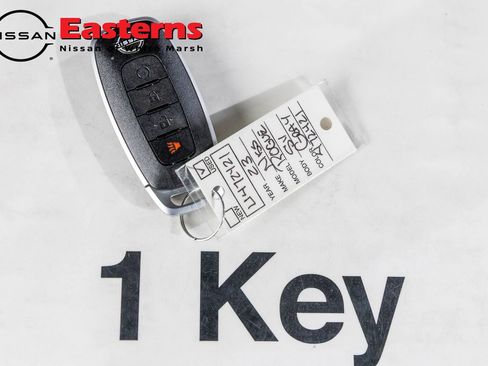 Used 2023 Nissan Rogue SV AWD/4WD image 25