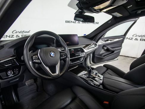 Used 2023 BMW 530i w/ Premium Package RWD image 20