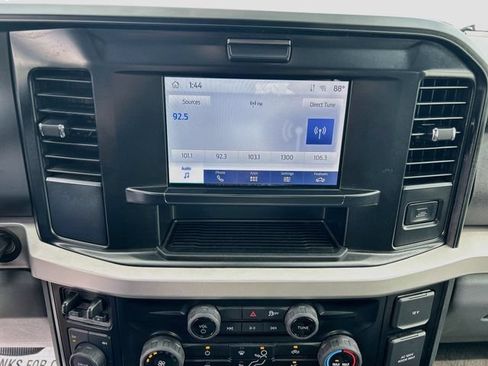 Used 2025 Ford F250 XLT AWD/4WD image 18