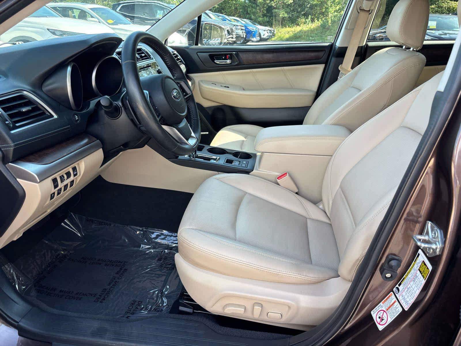 Used 2019 Subaru Outback 3.6R Limited AWD/4WD image 10