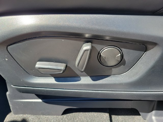New 2027 Ford Explorer ST-Line RWD image 11