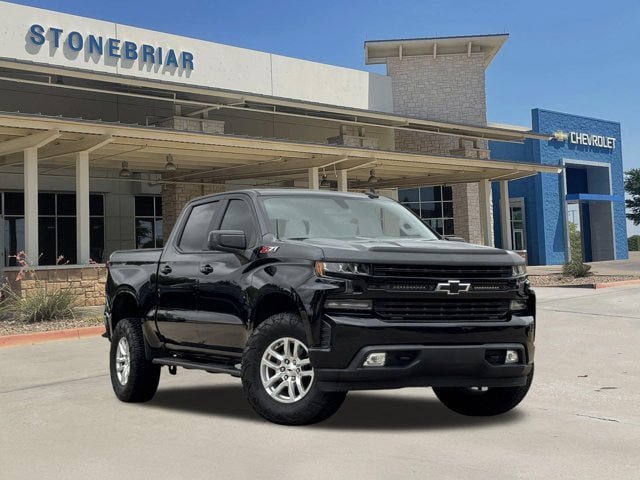 Used 2020 Chevrolet Silverado 1500 RST AWD/4WD image 2