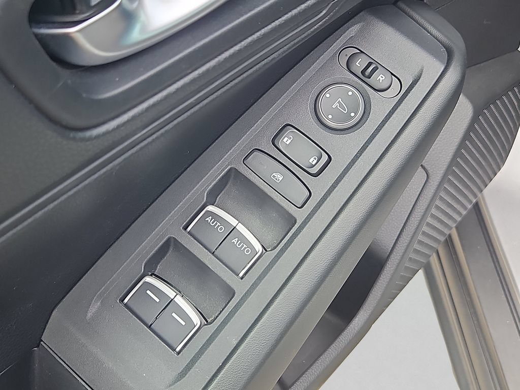 Certified 2023 Honda Accord LX image 21