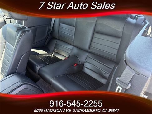 Used 2011 Ford Mustang GT Premium w/ Security Pkg RWD image 14