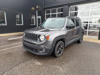 Used 2018 Jeep Renegade Latitude w/ Popular Equipment Group