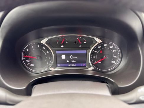 Used 2022 GMC Terrain SLT w/ Infotainment Package II AWD/4WD image 14