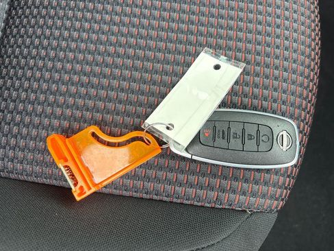 New 2026 Nissan Sentra SR w/ Floor Mat Package FWD image 35