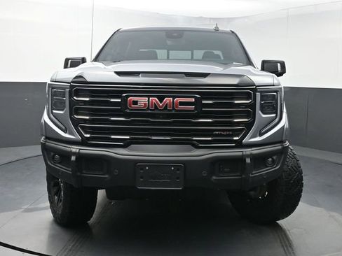 Used 2023 GMC Sierra 1500 AT4X image 6