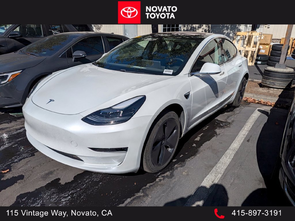 Used 2018 Tesla Model 3 Long Range RWD image 1