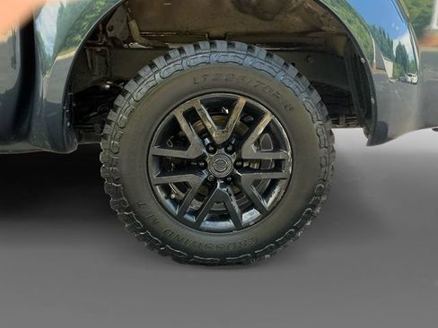 Used 2019 Nissan Frontier SV w/ Value Truck Package AWD/4WD image 16