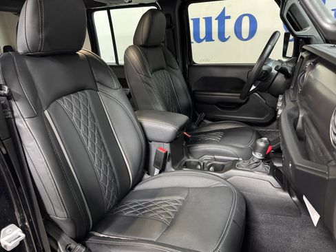 Used 2021 Jeep Wrangler Unlimited Rubicon image 22