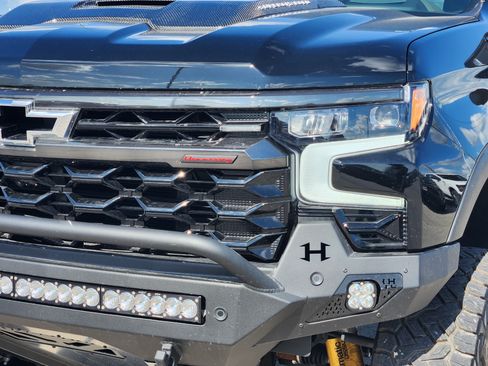 New 2026 Chevrolet Silverado 1500 ZR2 w/ Dark Appearance Package AWD/4WD image 8