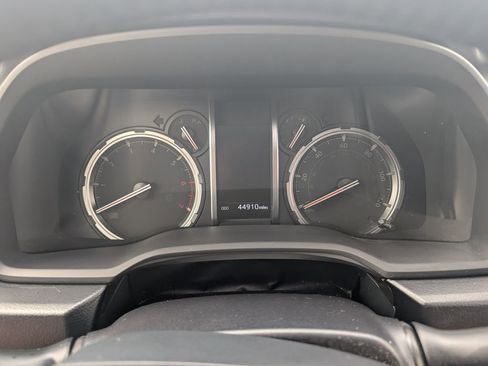 Used 2021 Toyota 4Runner Limited image 17