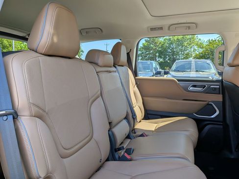New 2026 INFINITI QX80 Luxe RWD image 33