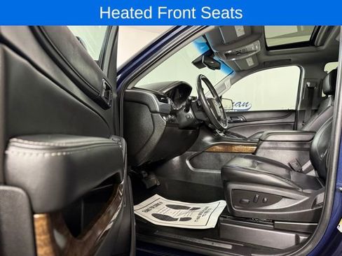 Used 2018 Chevrolet Suburban LT image 9