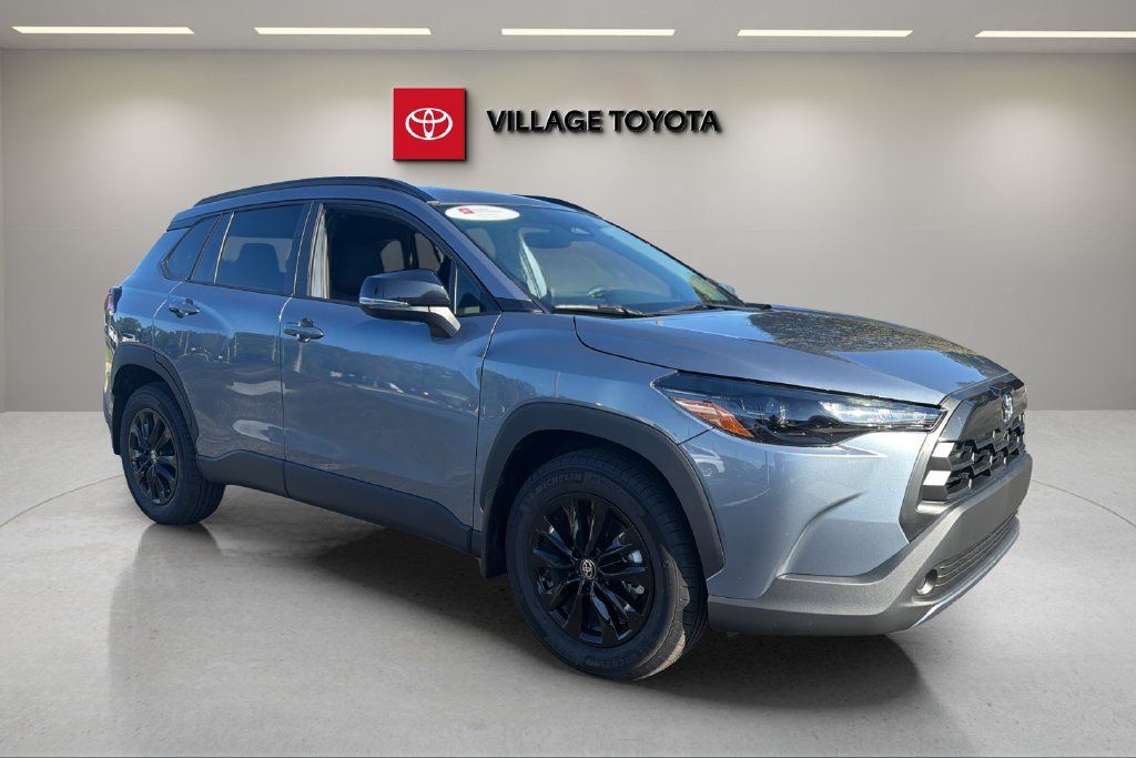 Certified 2026 Toyota Corolla Cross LE FWD image 7