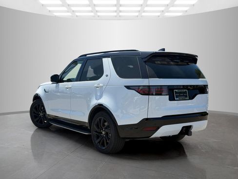 Used 2025 Land Rover Discovery Dynamic SE AWD/4WD image 7